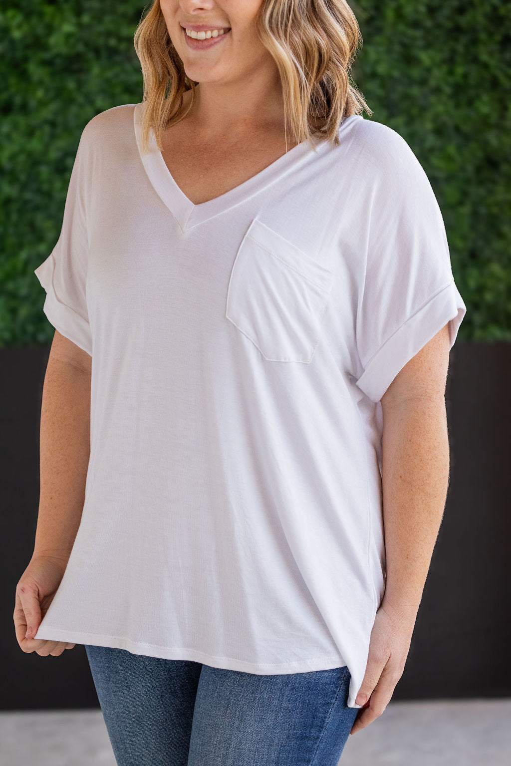 Michelle Mae Sierra Pocket Tops - White