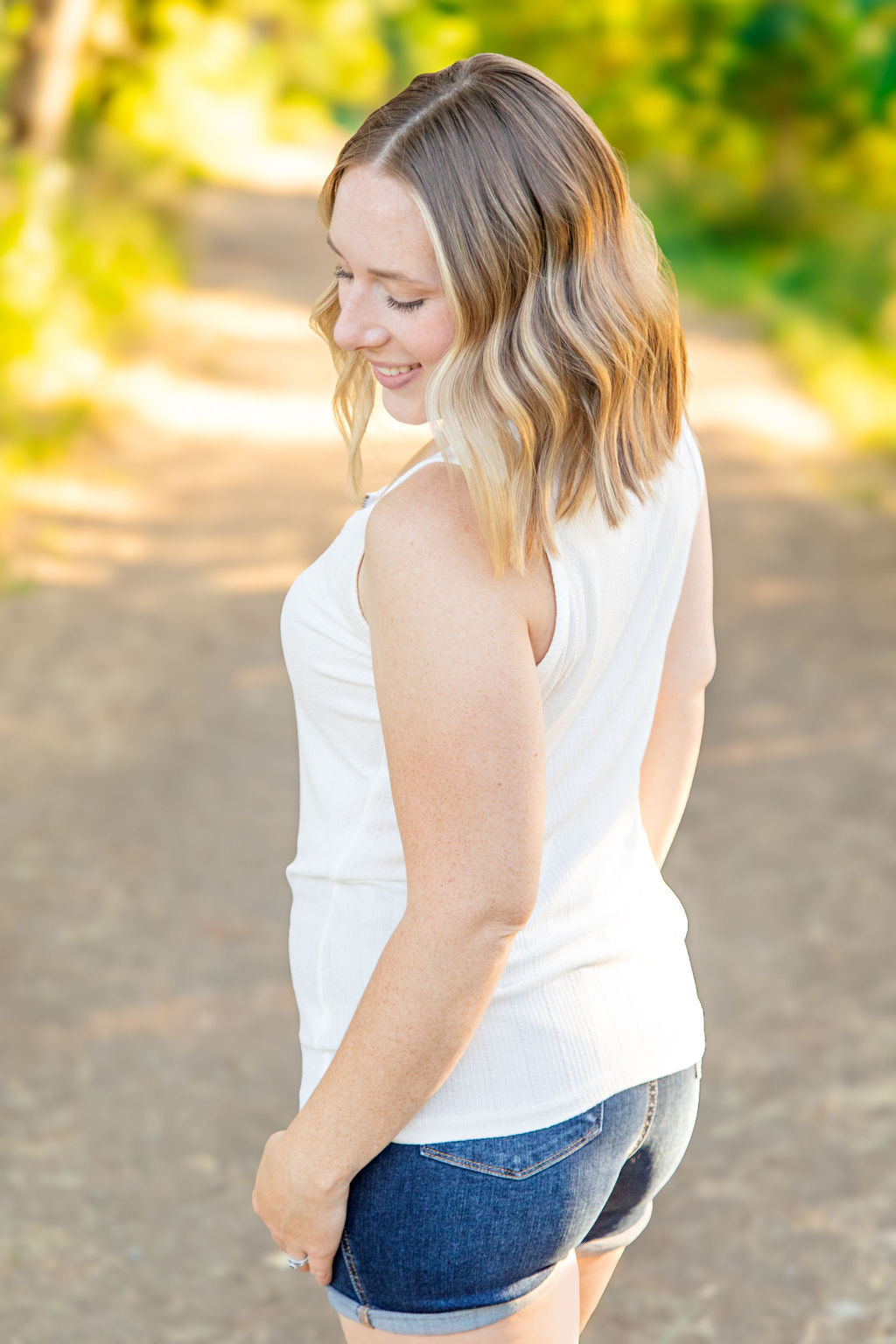 Michelle Mae Mila Zipper Tank - Ivory