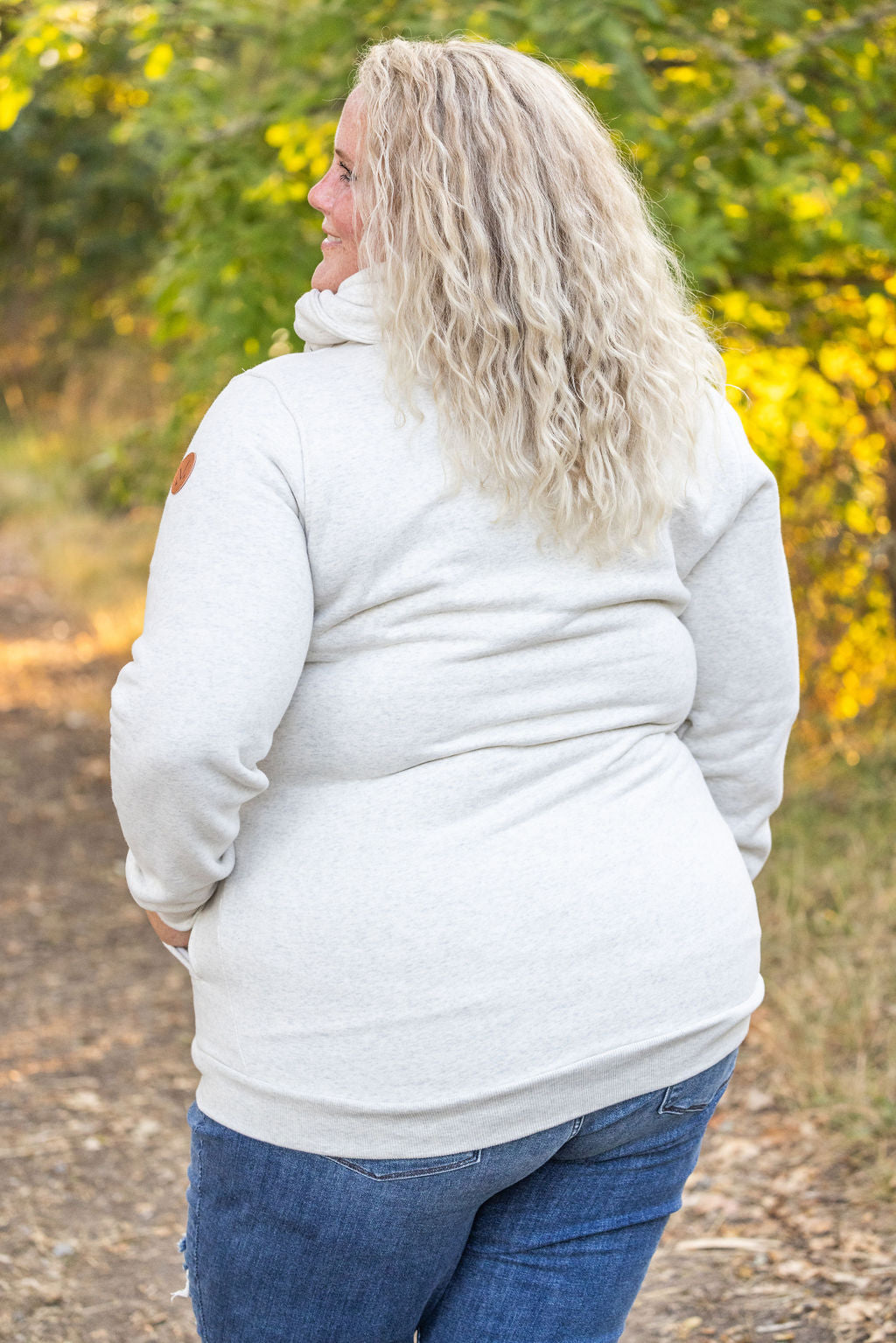 Michelle Mae Quinn ZipUp Cowl - Oatmeal