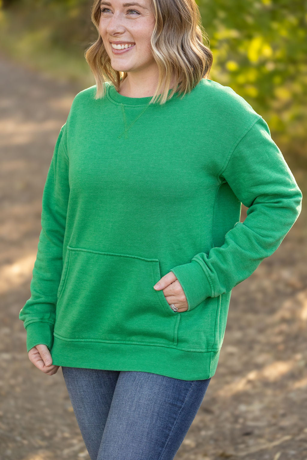 Michelle Mae Vintage Wash Pocket Pullover - Green