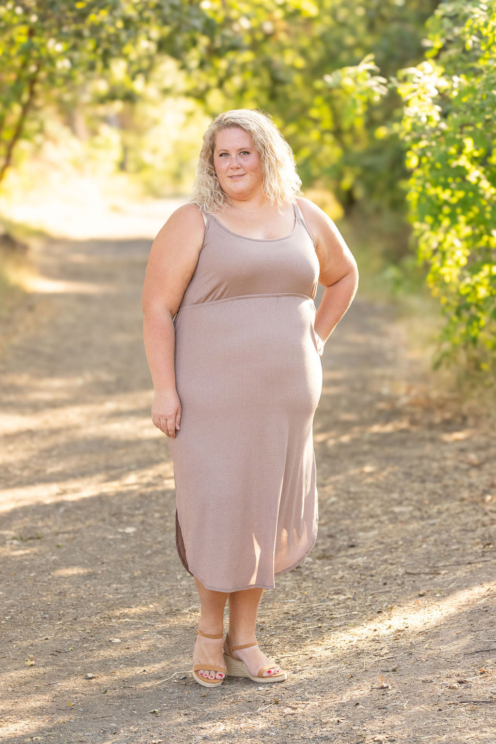 Michelle Mae Reagan Ribbed Midi Dress - Mocha