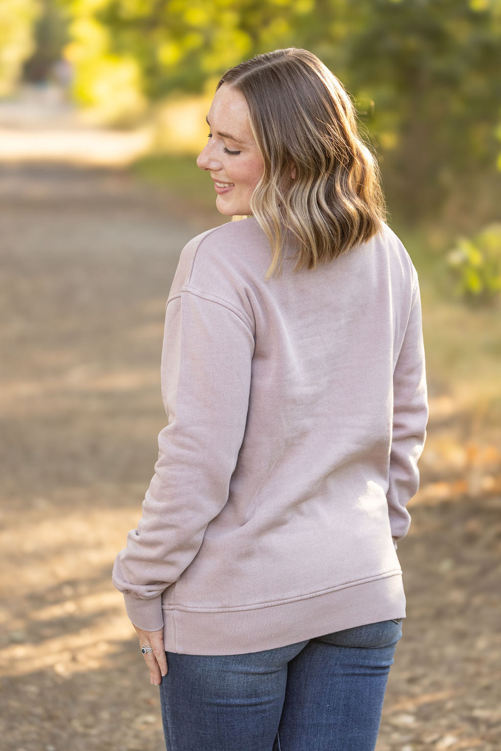 Michelle Mae Vintage Wash Pocket Pullover - Blush Pebble