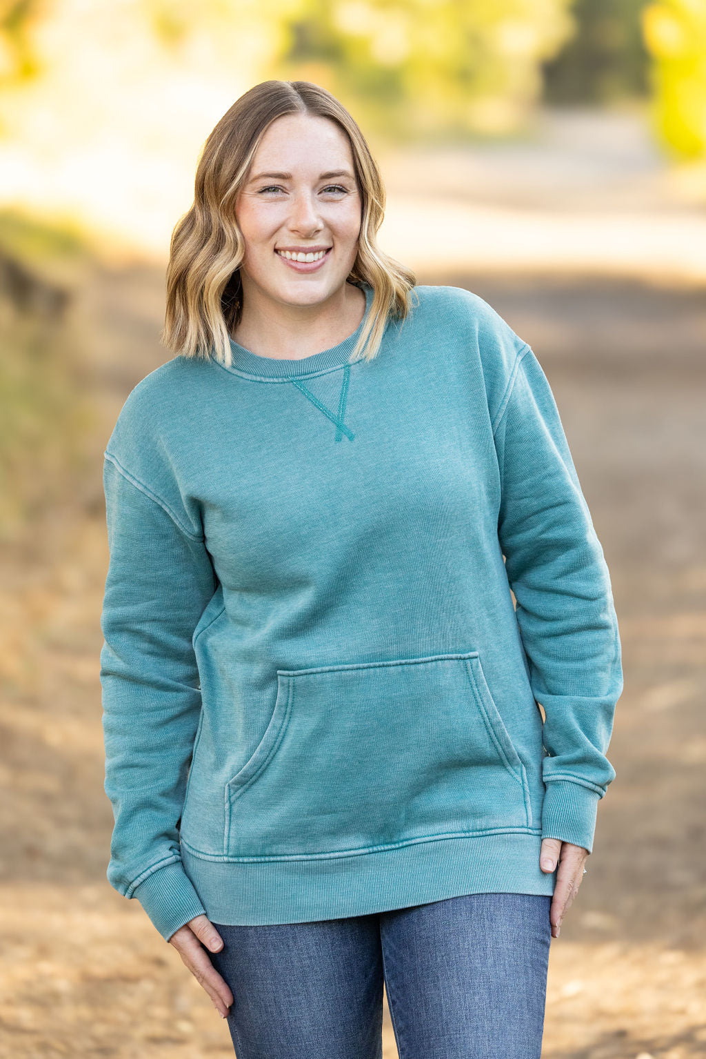 Michelle Mae Vintage Wash Pocket Pullover - Teal