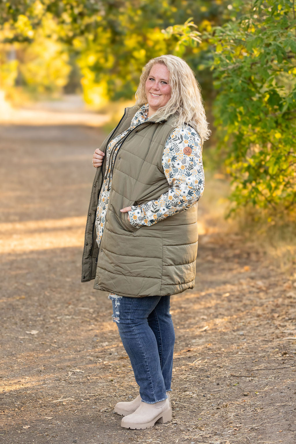 Michelle Mae Harlow Long Vest - Olive