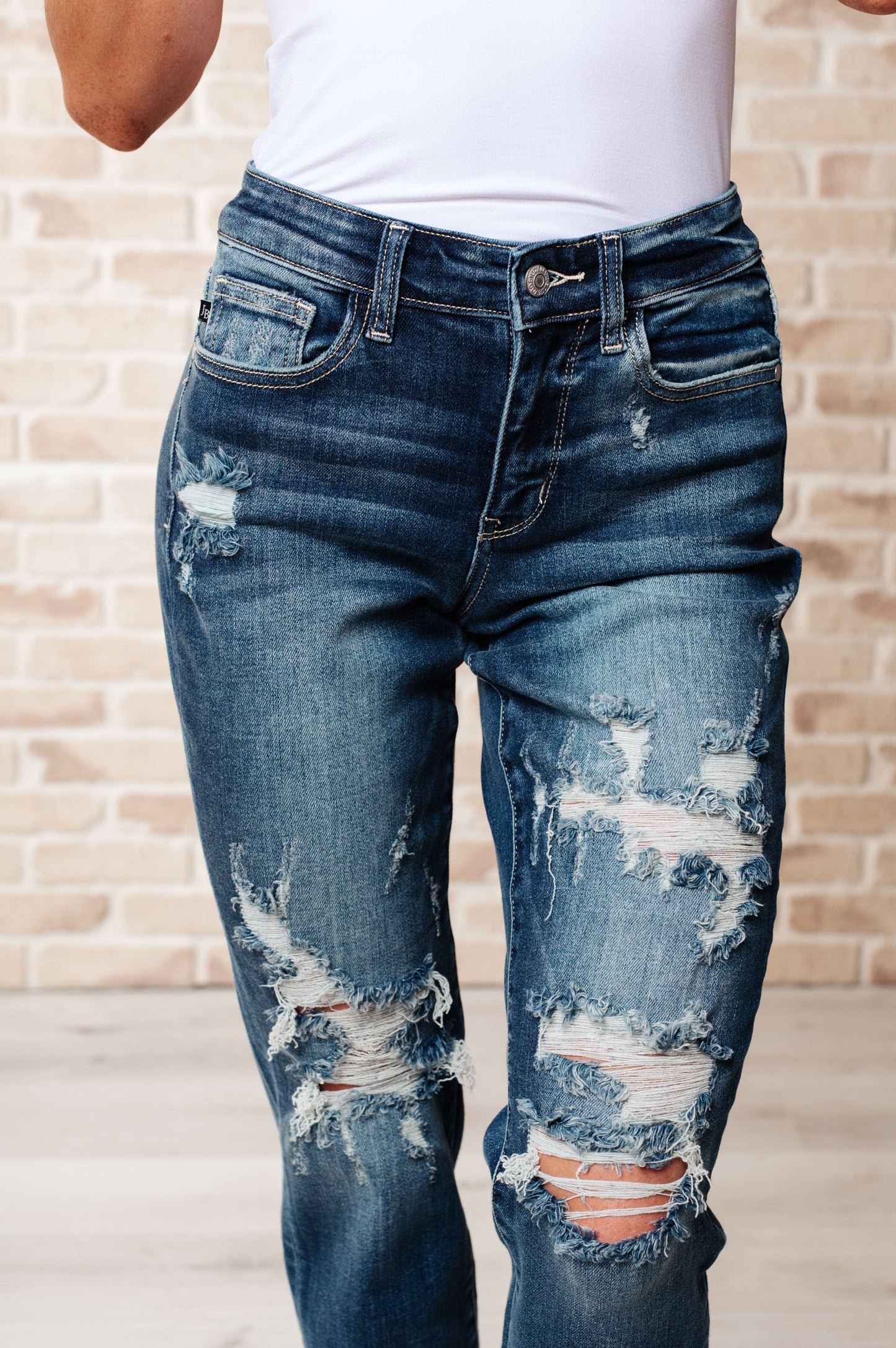 Judy Blue Danny Mid Rise Cuffed Destroyed Boyfriend Jeans