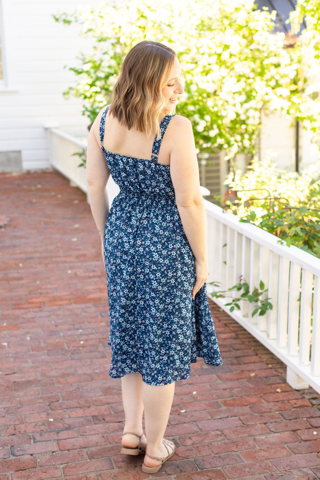 Michelle Mae Cassidy Midi Dress - Blue Floral Mix