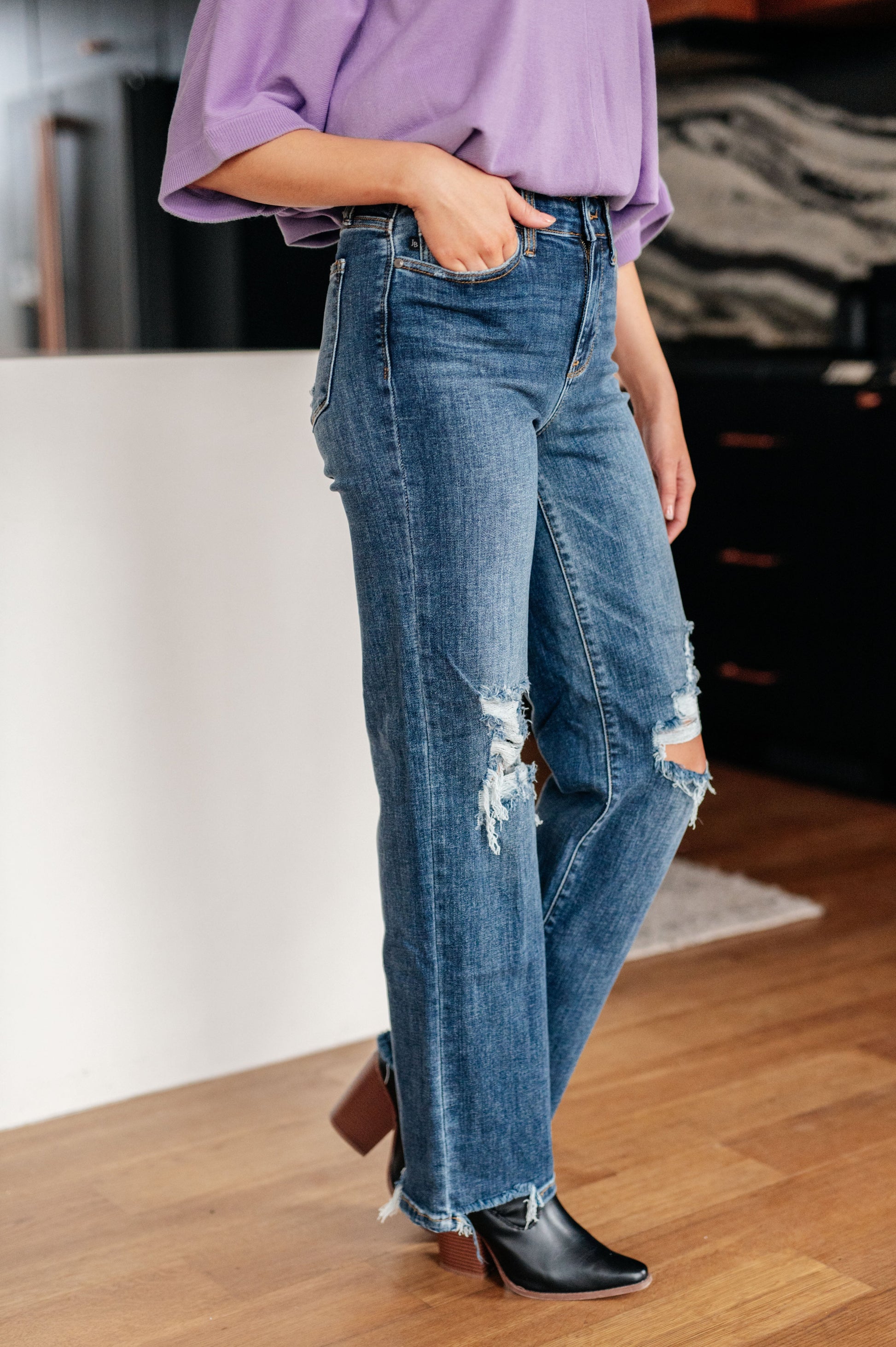 Rose High Rise 90's Straight Jeans in Dark Wash - G Marie's Boutique 