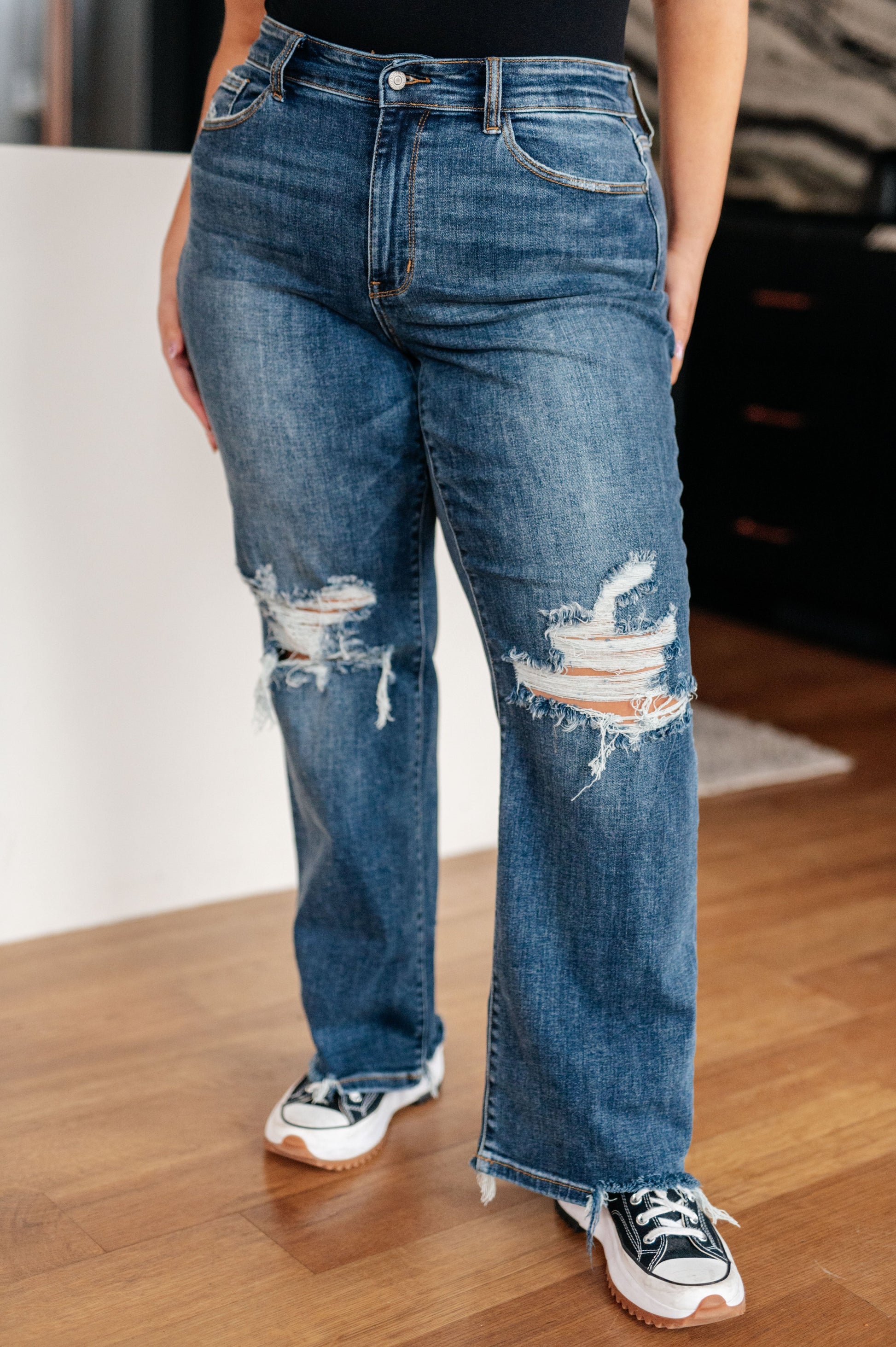 Rose High Rise 90's Straight Jeans in Dark Wash - G Marie's Boutique 