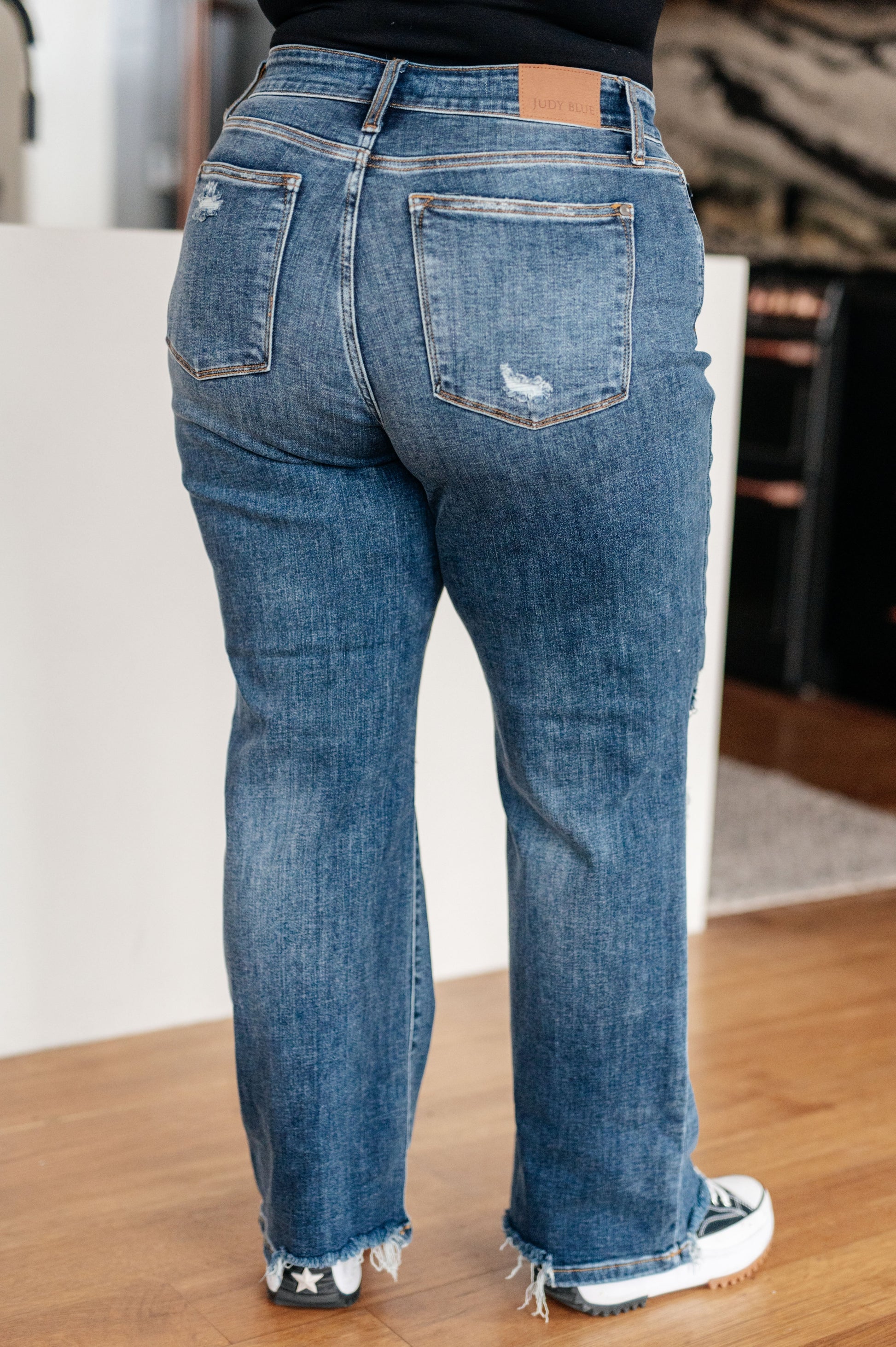 Rose High Rise 90's Straight Jeans in Dark Wash - G Marie's Boutique 