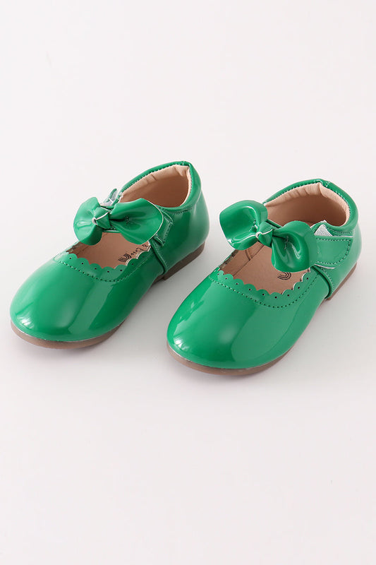 Green bow mary jane shoes