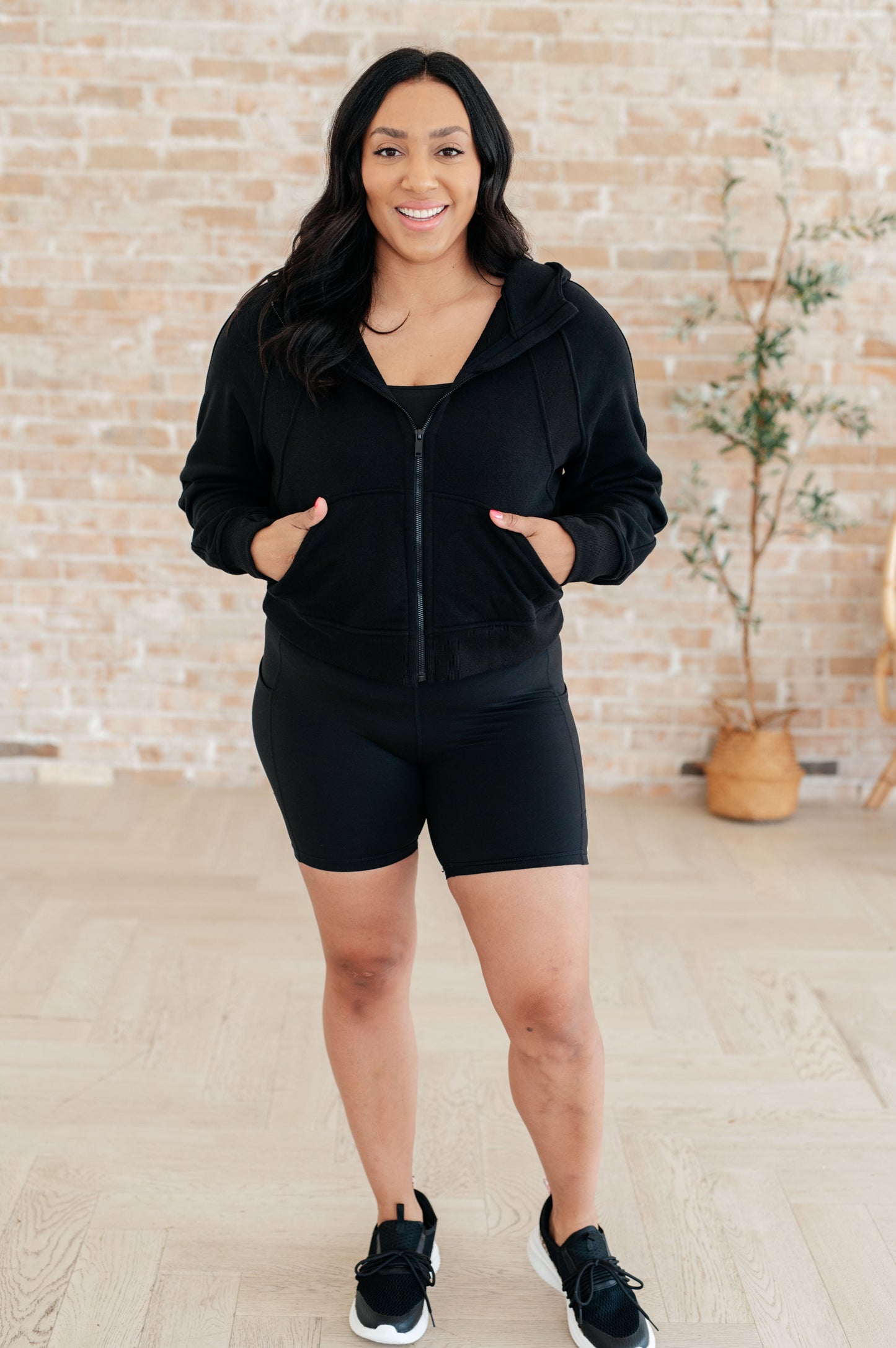 Rae Mode Getting Active Biker Shorts in Black