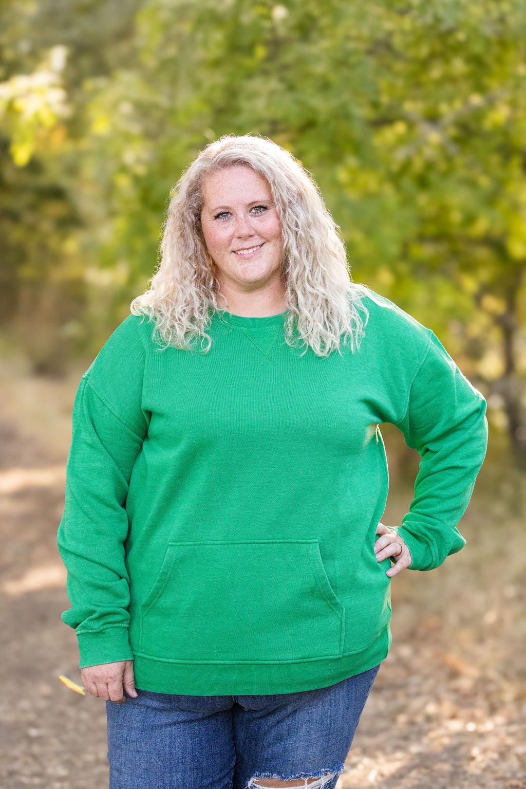 Michelle Mae Vintage Wash Pocket Pullover - Green