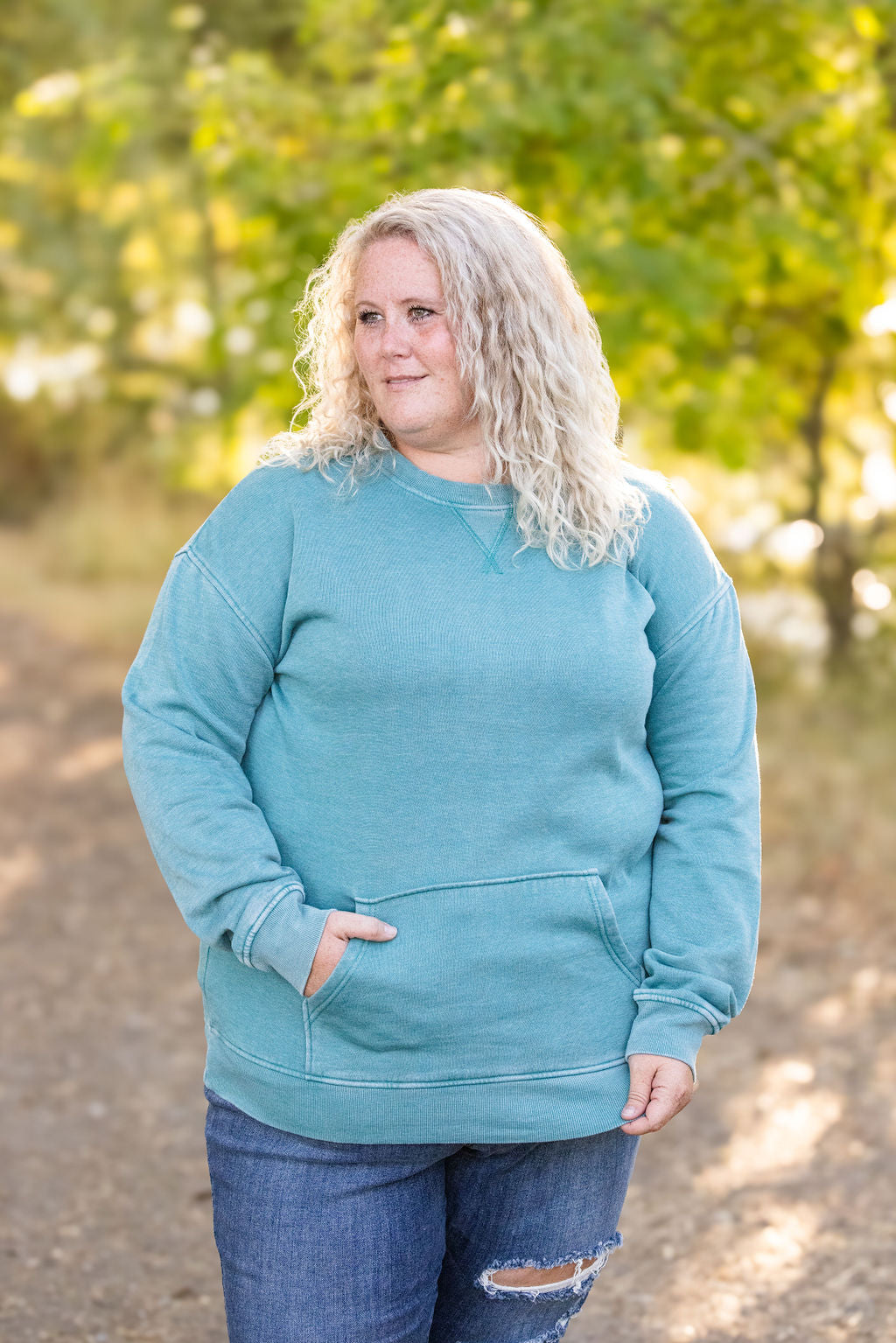 Michelle Mae Vintage Wash Pocket Pullover - Teal