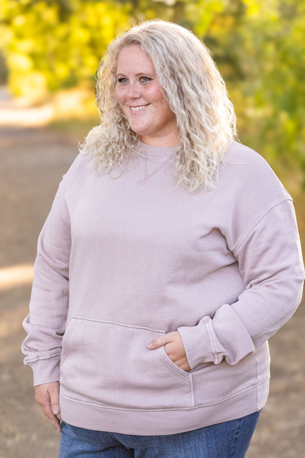 Michelle Mae Vintage Wash Pocket Pullover - Blush Pebble