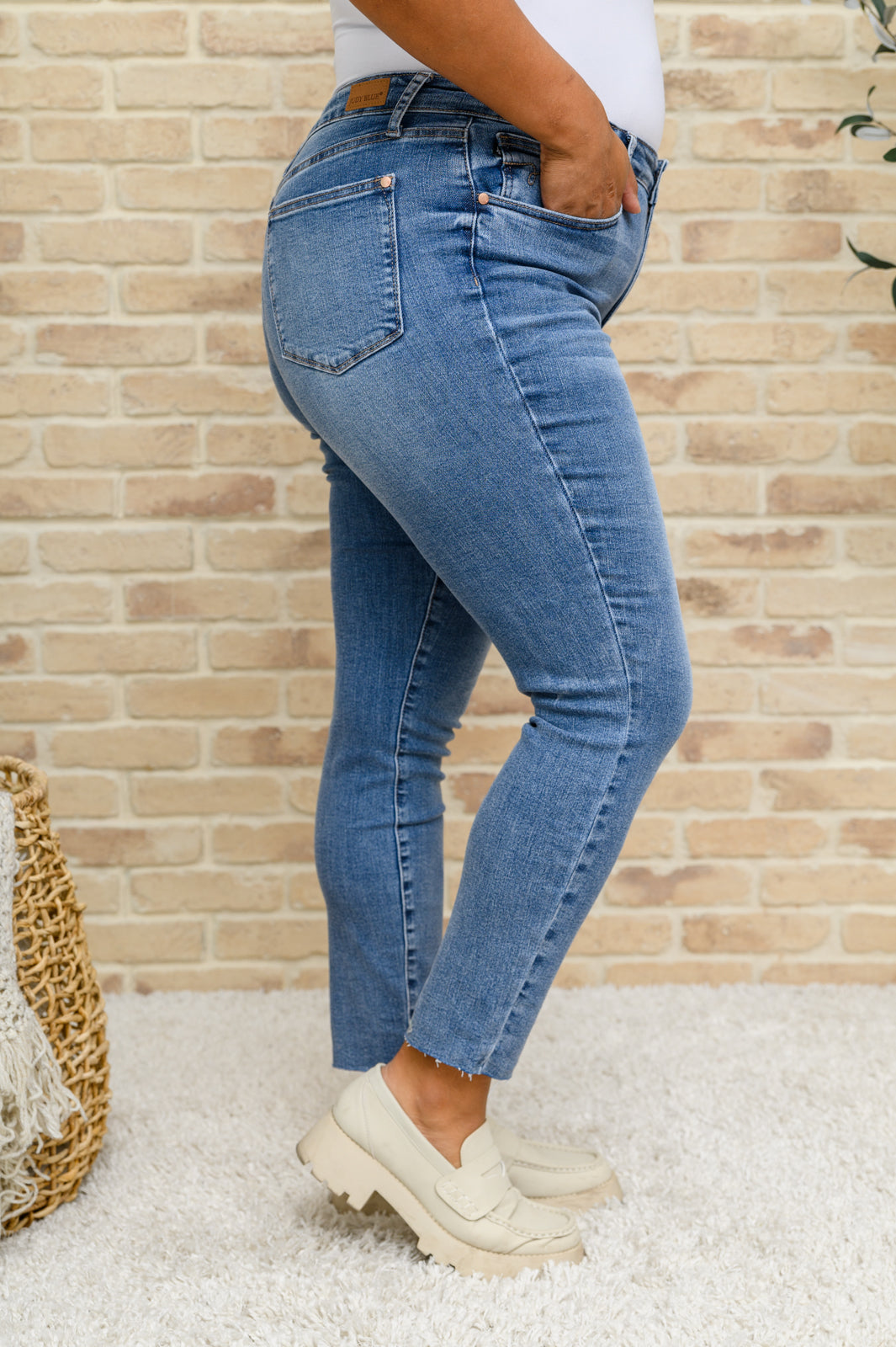 Becca Hi-Waisted Embroidered Pocket Relaxed Jeans - G Marie's Boutique 