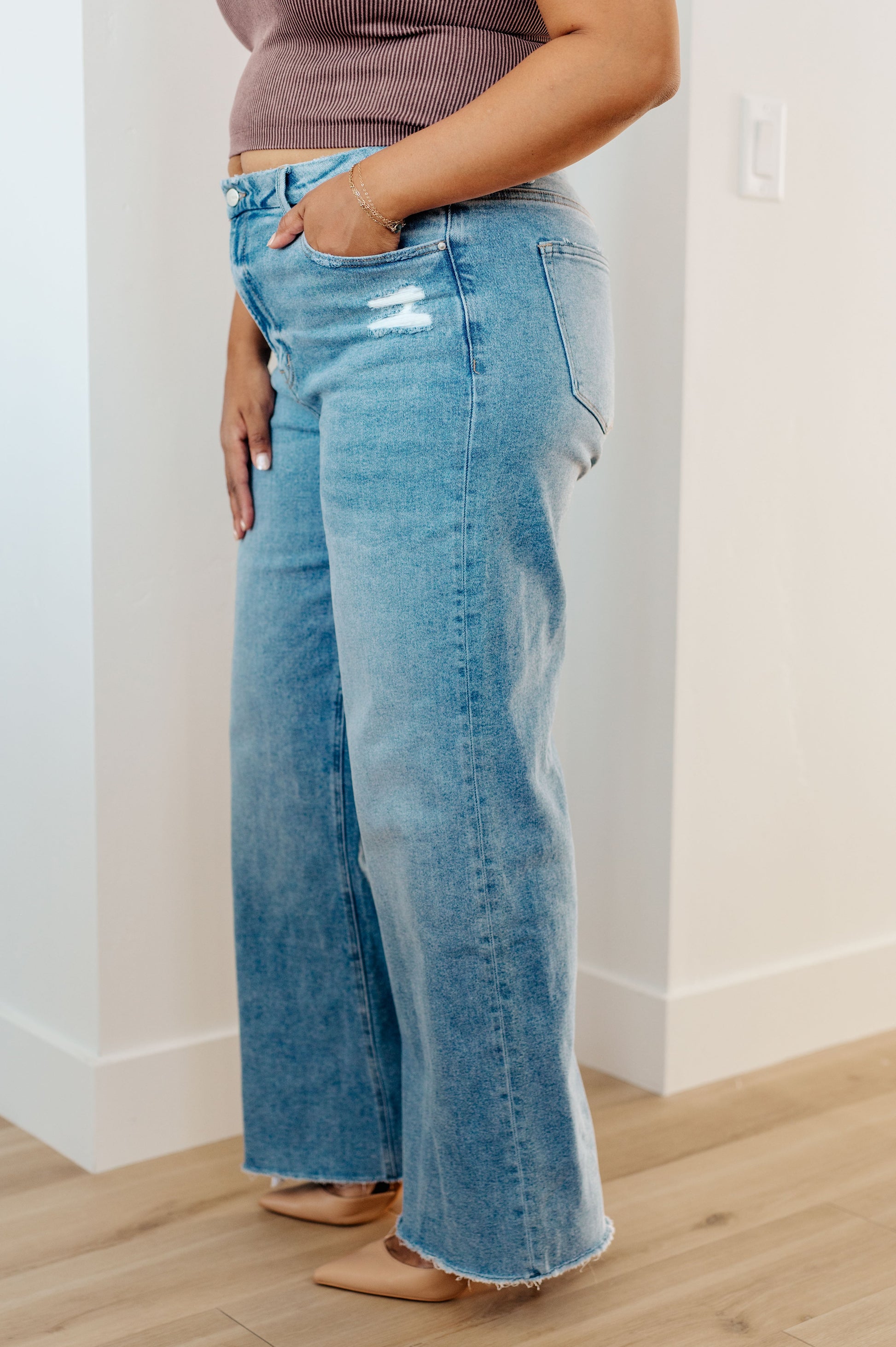 Hope High Rise Wide Leg Jeans - G Marie's Boutique 