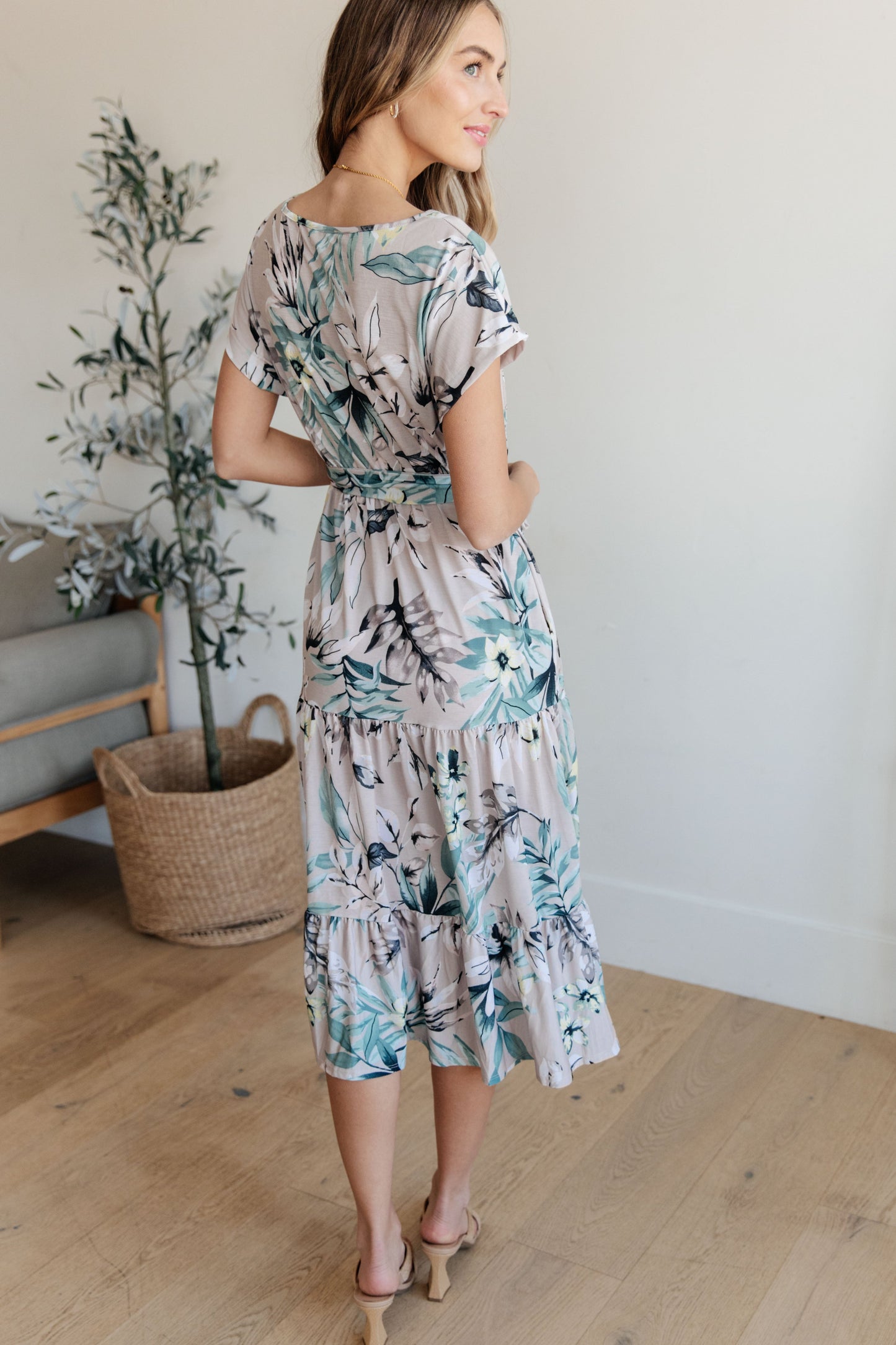 Shopin LA Into the Night Dolman Sleeve Floral Dress