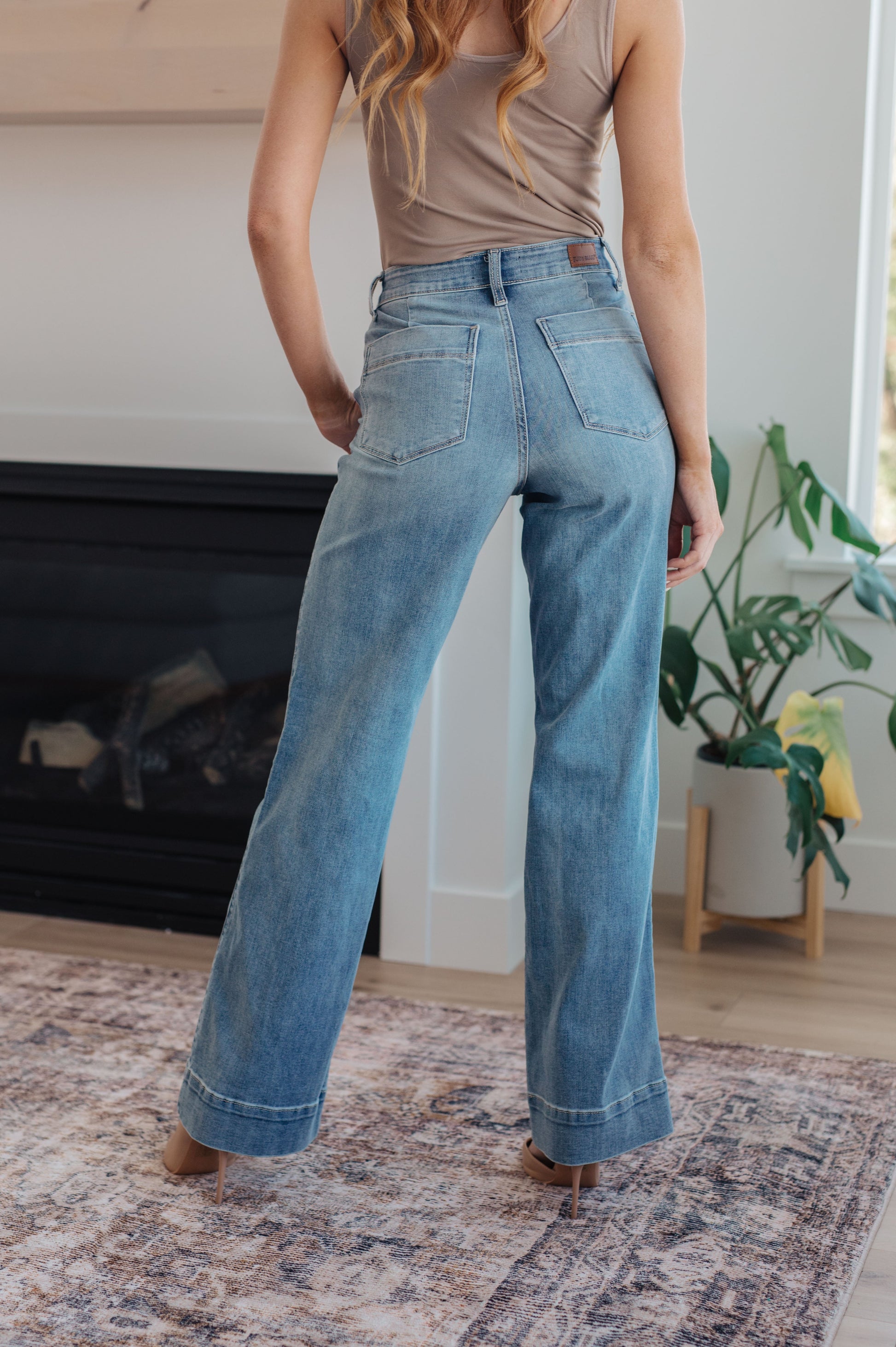 Mindy Mid Rise Wide Leg Jeans - G Marie's Boutique 