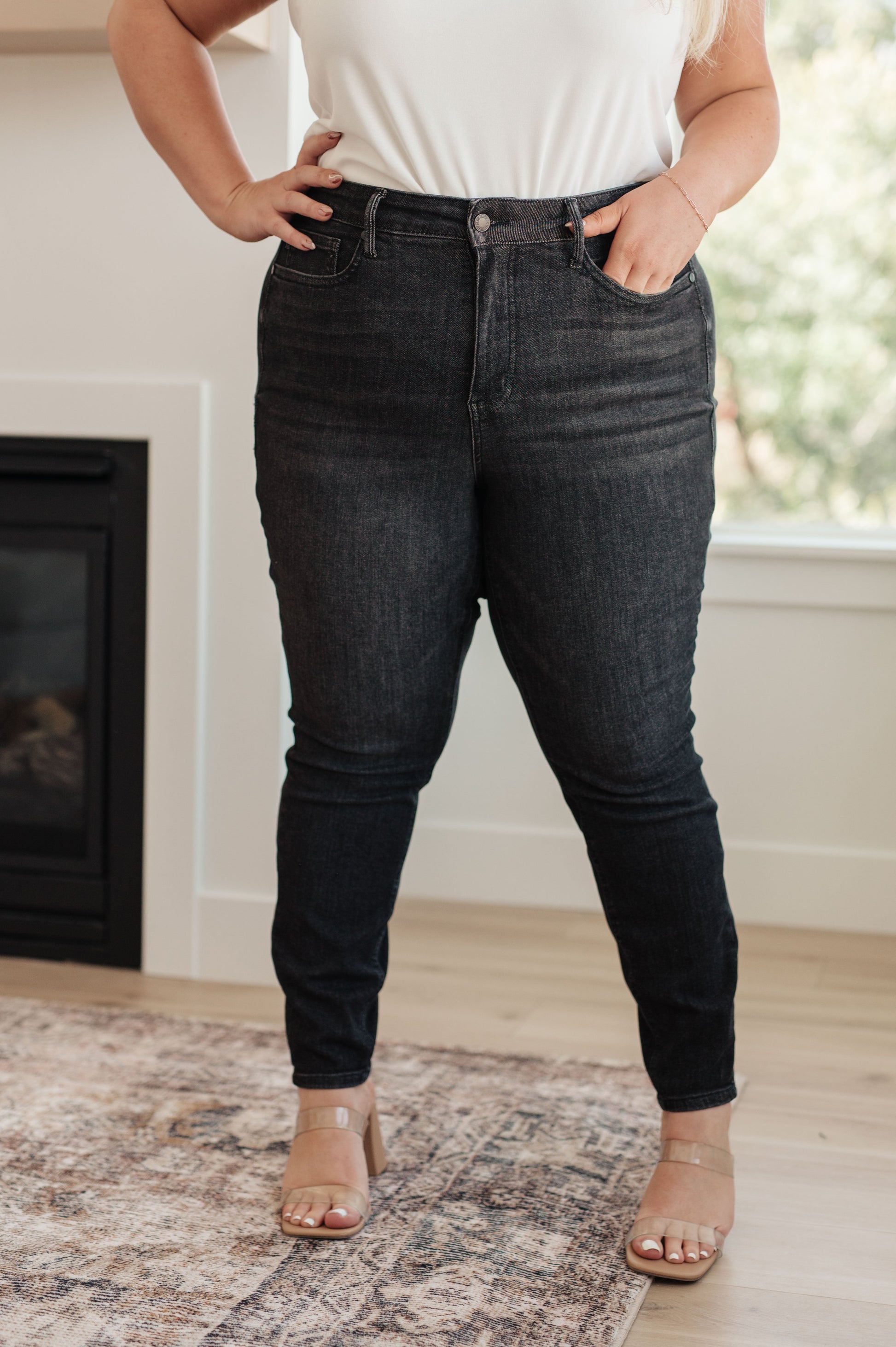 Octavia High Rise Control Top Skinny Jeans in Washed Black - G Marie's Boutique 