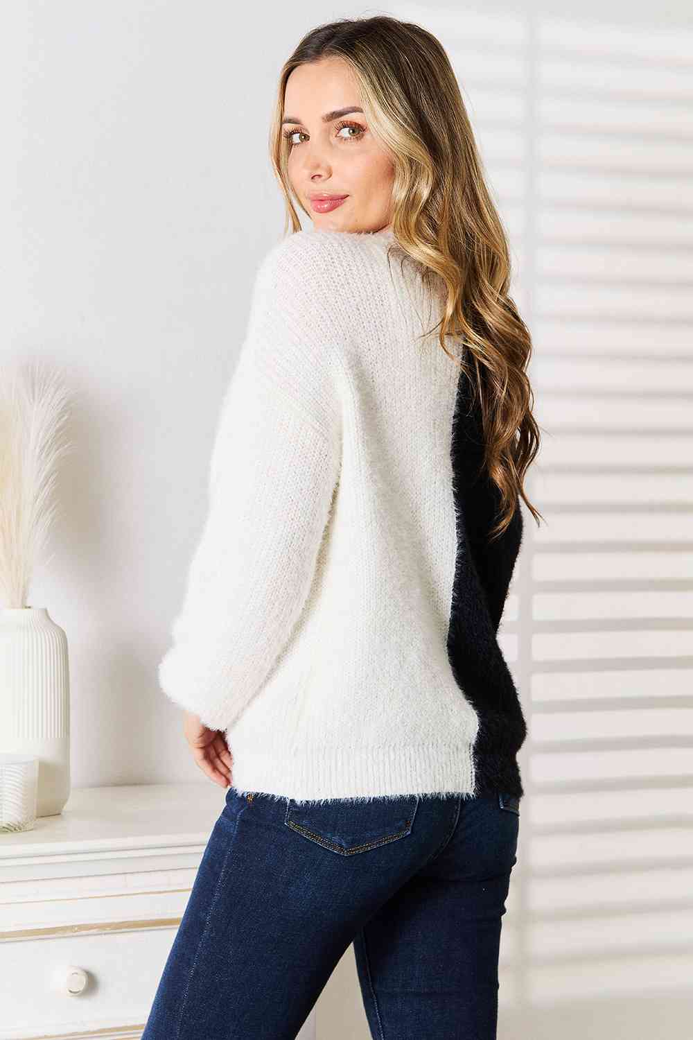 Woven Right Contrast Button-Front V-Neck Cardigan - G Marie's Boutique 